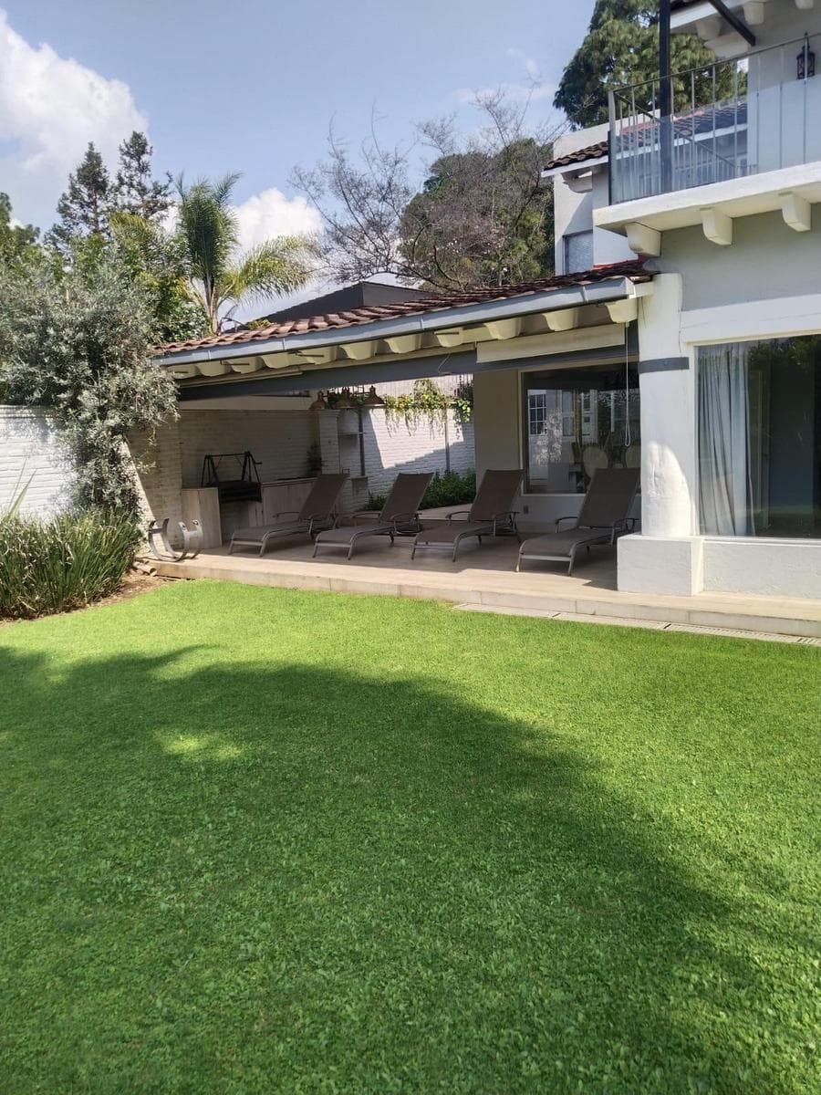 House for Rent in Avándaro | Excellent Location Near the Shopping District