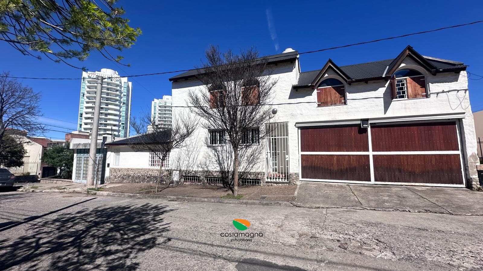 3-Bedroom House with a Large Yard in the Pueyrredón Neighborhood