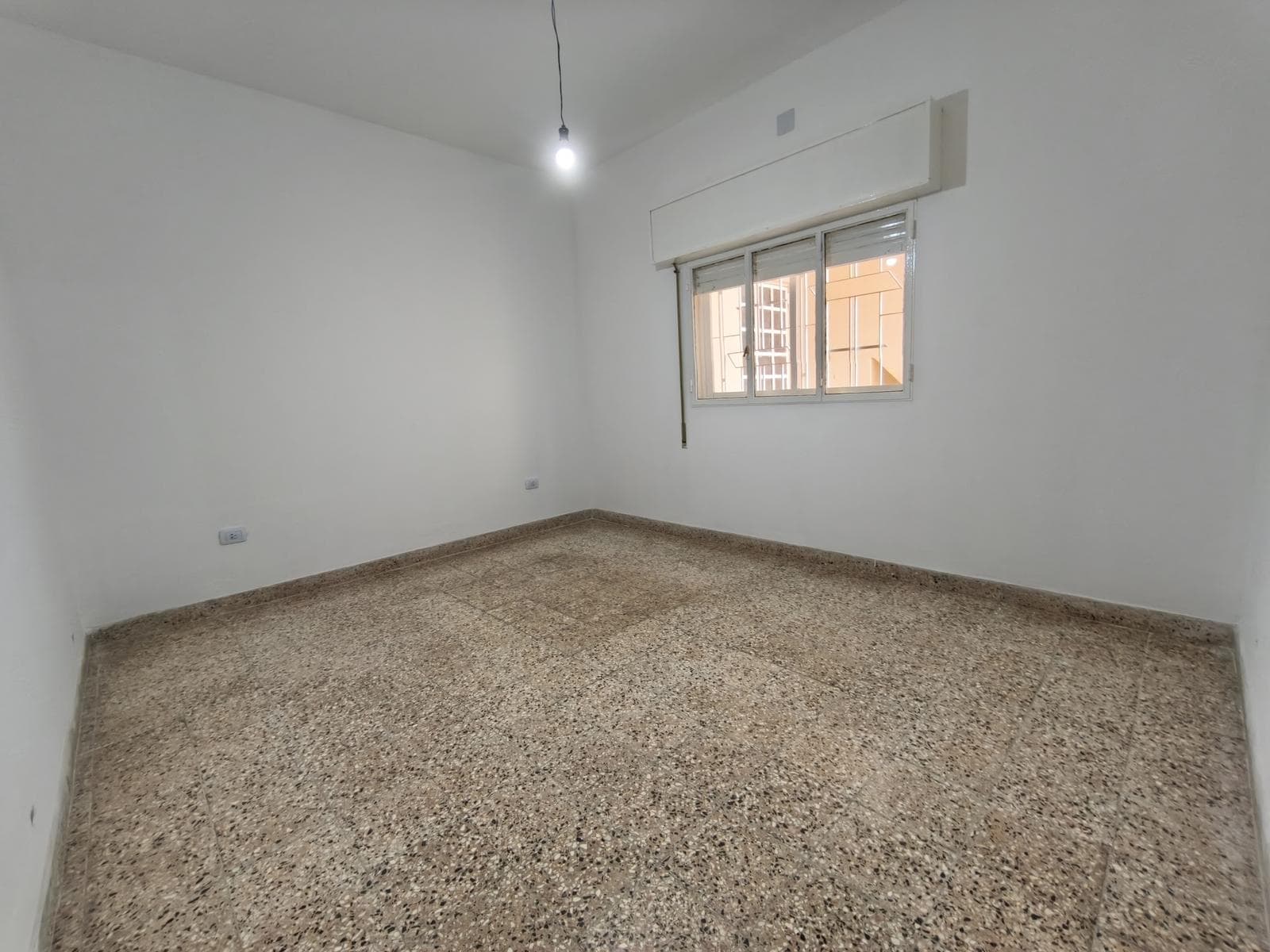 3-BEDROOM CORRIDOR-STYLE HOUSE FOR RENT, NO MAINTENANCE FEES
