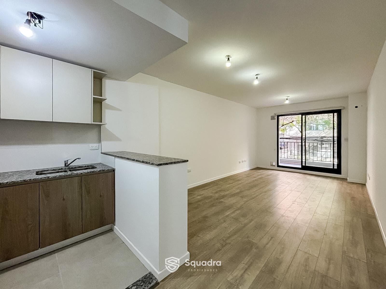 FOR SALE | TRADE - 2-bedroom apartment with two balconies and amenities - Barrio Martin, Rosario.