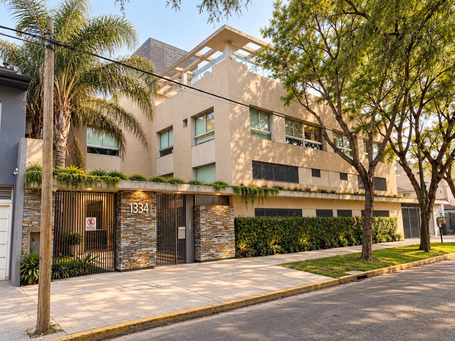 Apartment for Sale in a High-End Building in Banfield