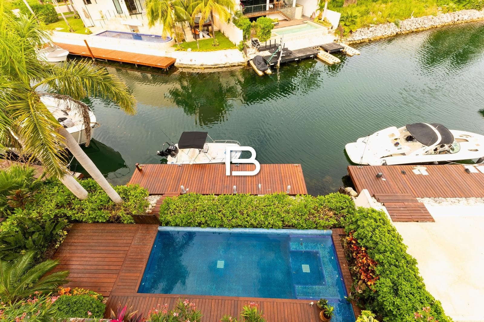 House in Puerto Cancún