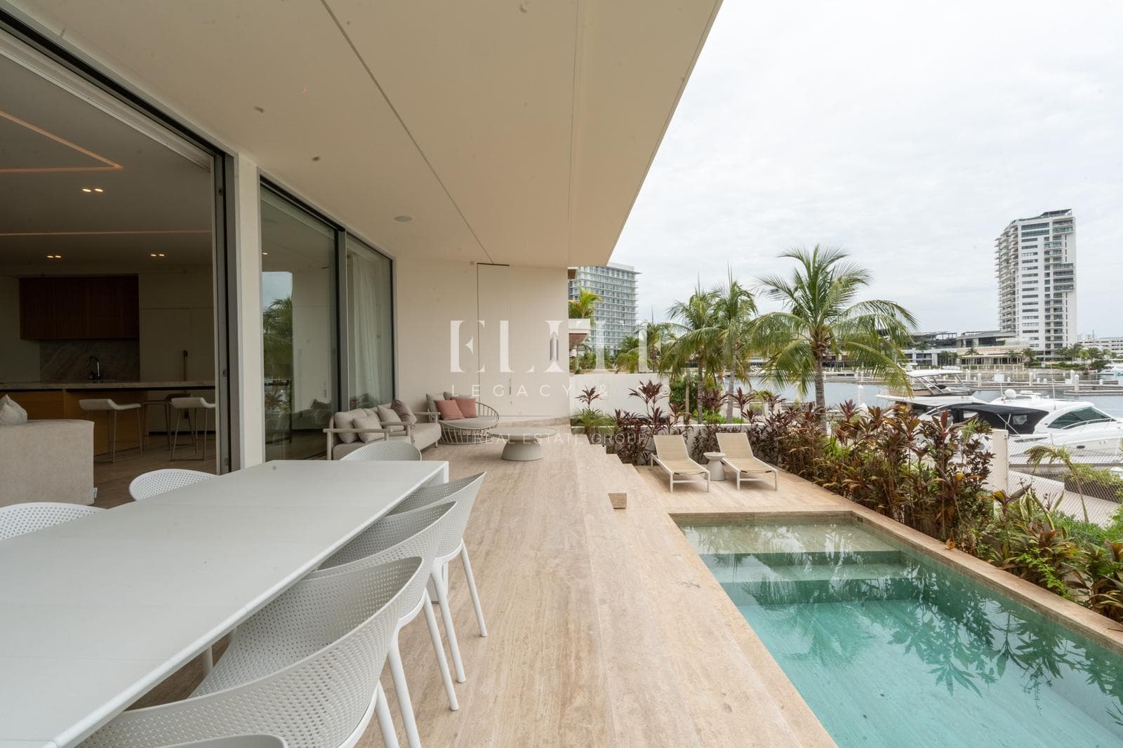 4-Bedroom House in La Marina, Puerto Cancún