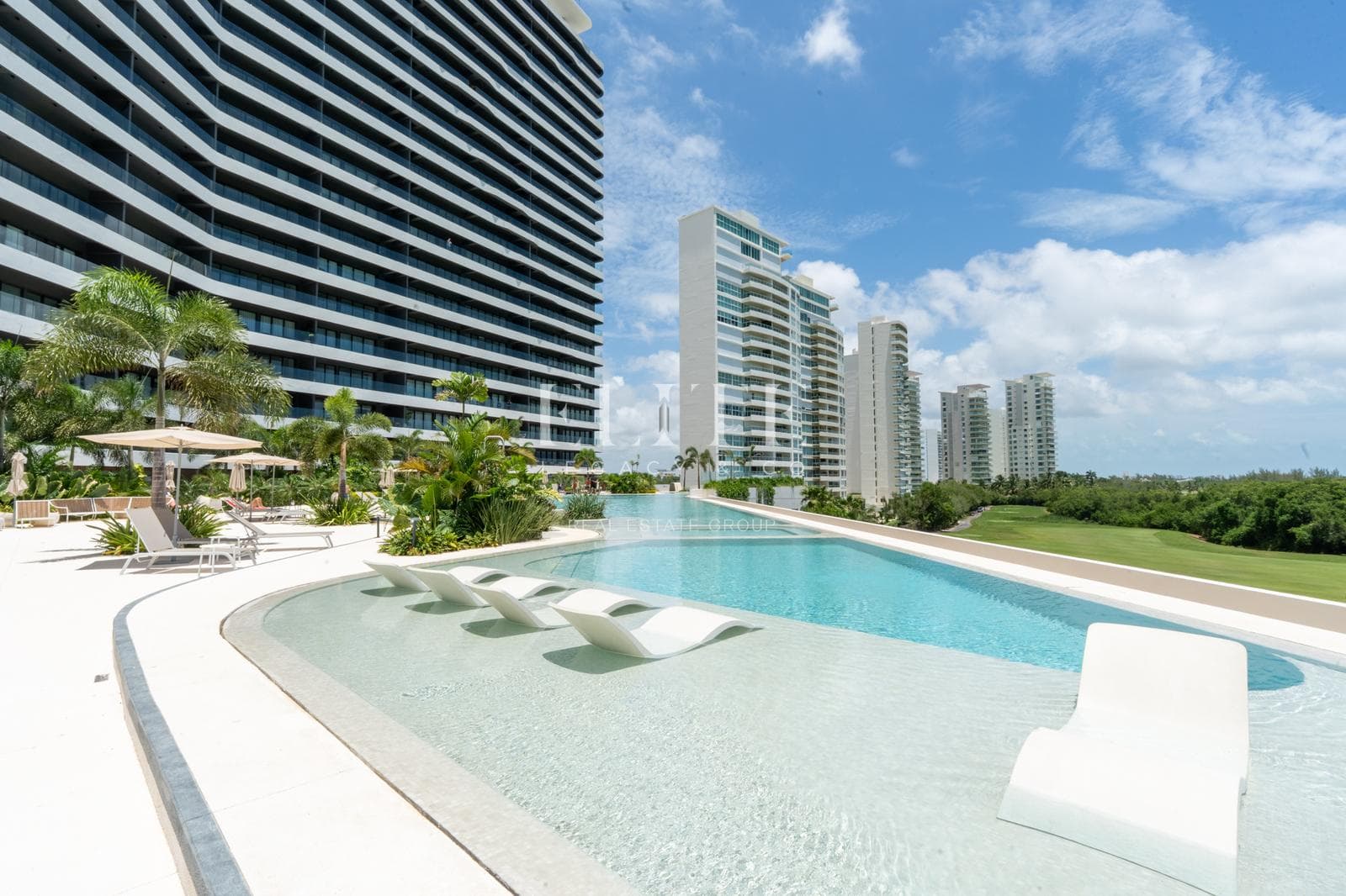 Departamento de 3 Recámaras en Renta en Woha Puerto Cancún