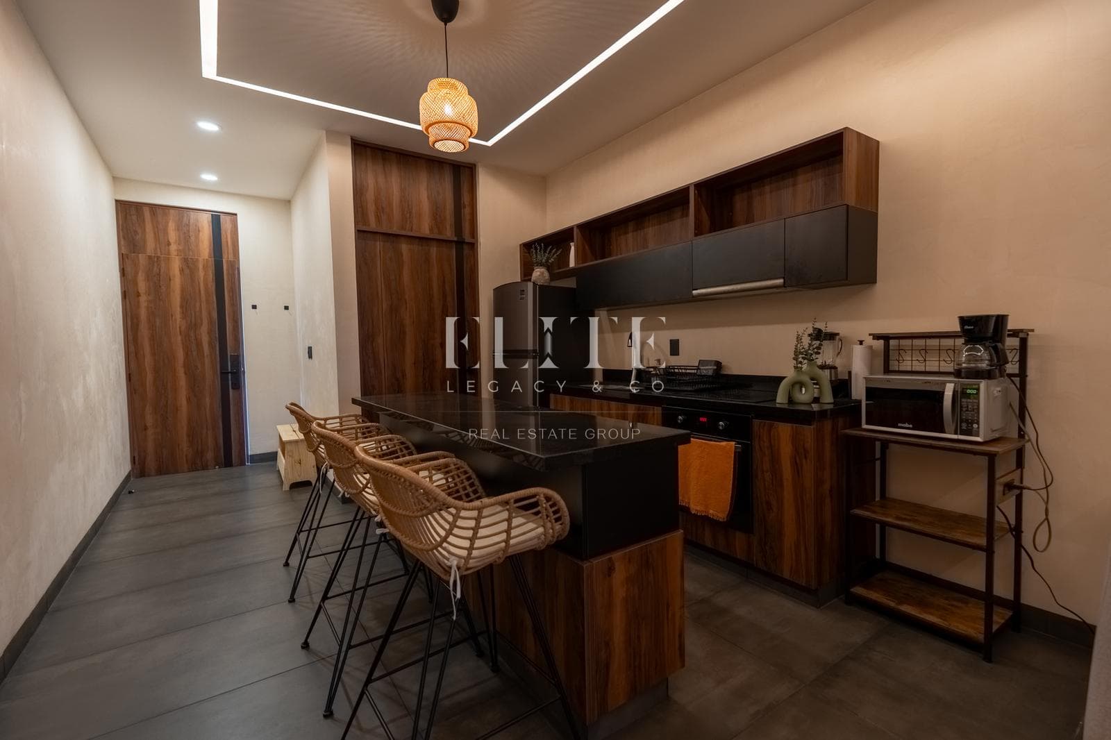 Departamento Amueblado de 1 Recámara en Renta en Av Huayacán Ummbal