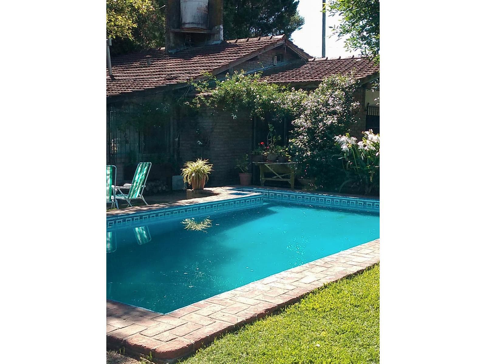 House for sale with 5 rooms in the La Bota neighborhood, Benavidez, Tigre.