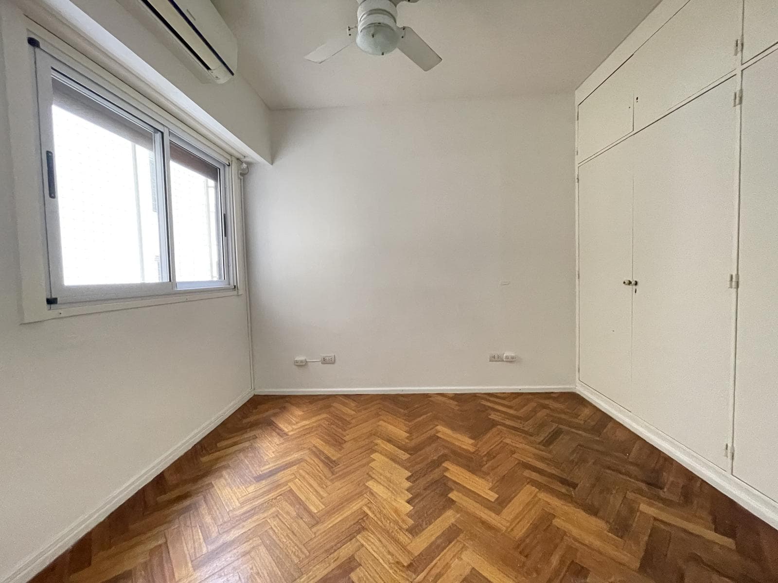 Arenales and Suipacha I 2 with I Apartment Prof. I