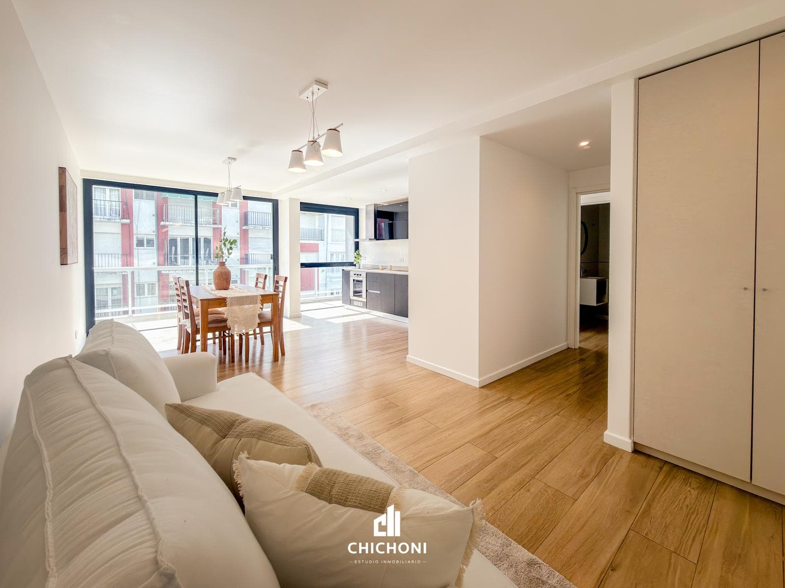 For Sale - 2-room apartment with a front-facing balcony - Plaza Colón area