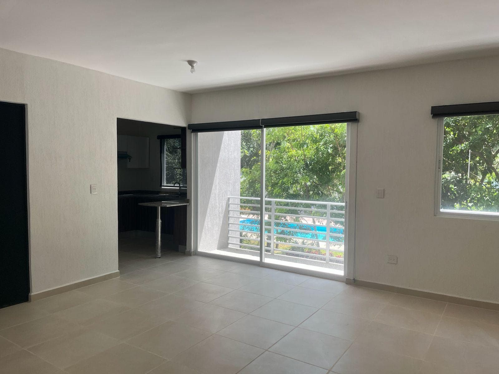 APARTMENT FOR RENT IN JARDINES DEL DUS 6, LOCATED AT THE INTERSECTION OF AV. HUAYACAN AND AV. 135, CANCUN, SOUTH ZONE