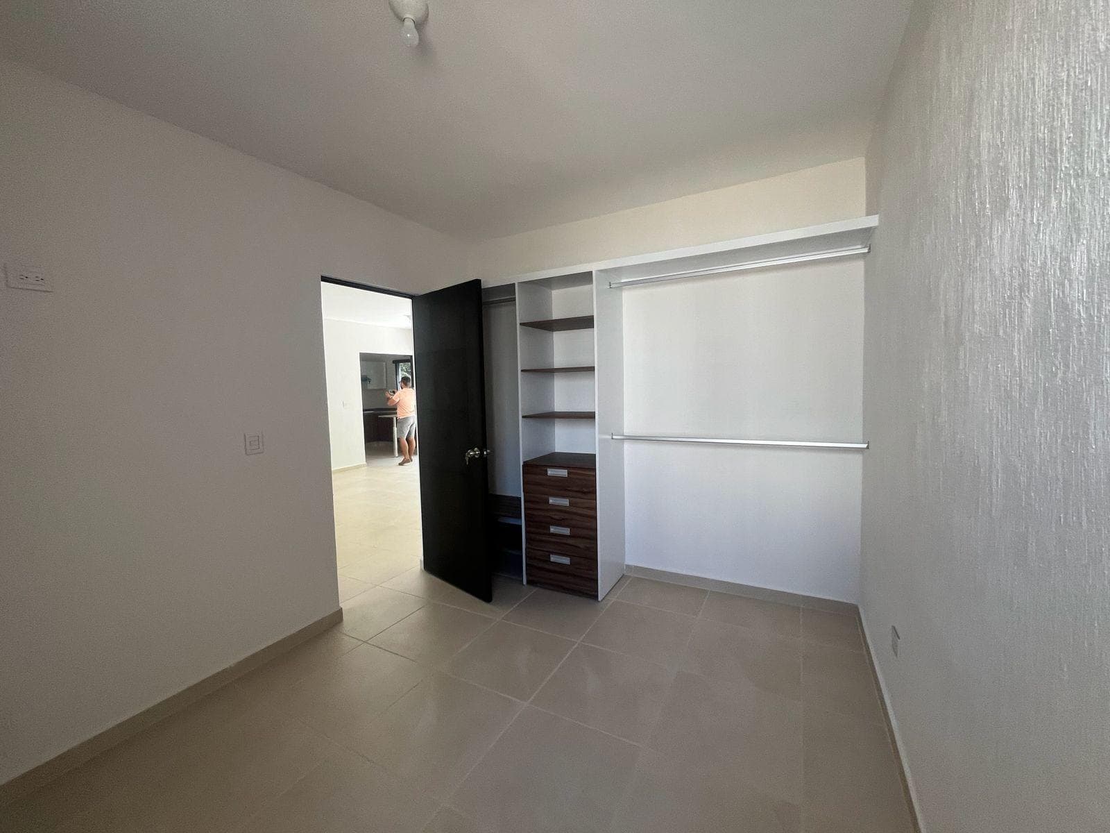 APARTMENT FOR RENT IN JARDINES DEL DUS 6, LOCATED AT THE INTERSECTION OF AV. HUAYACAN AND AV. 135, CANCUN, SOUTH ZONE