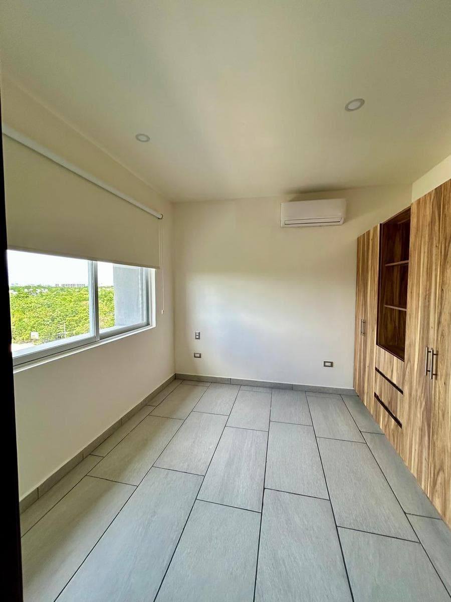 APARTMENT FOR RENT AT AREKA TOWERS, AV. PROL. LA LUNA, CANCUN