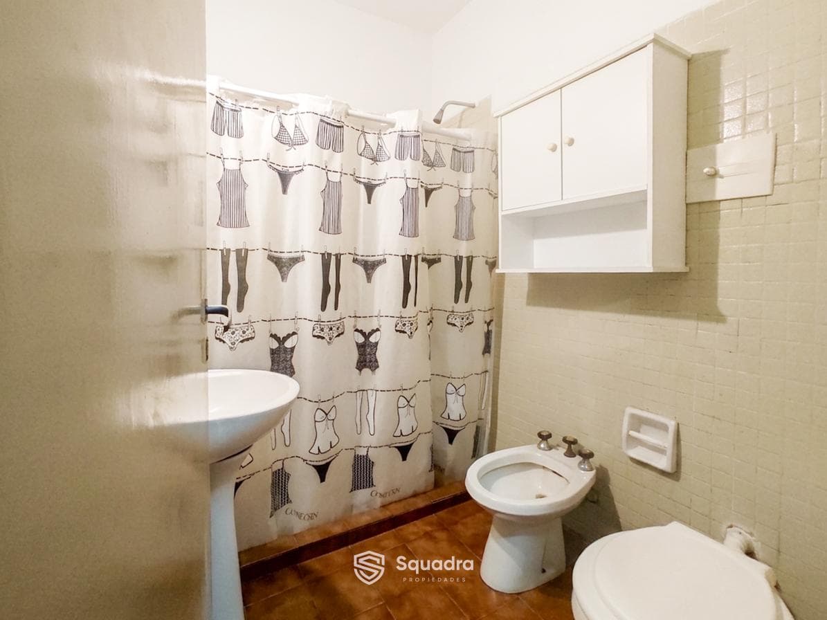 FOR SALE | TRADE - 1-bedroom apartment with a balcony. - Echesortu, Rosario. QUALIFIES FOR A MORTGAGE.