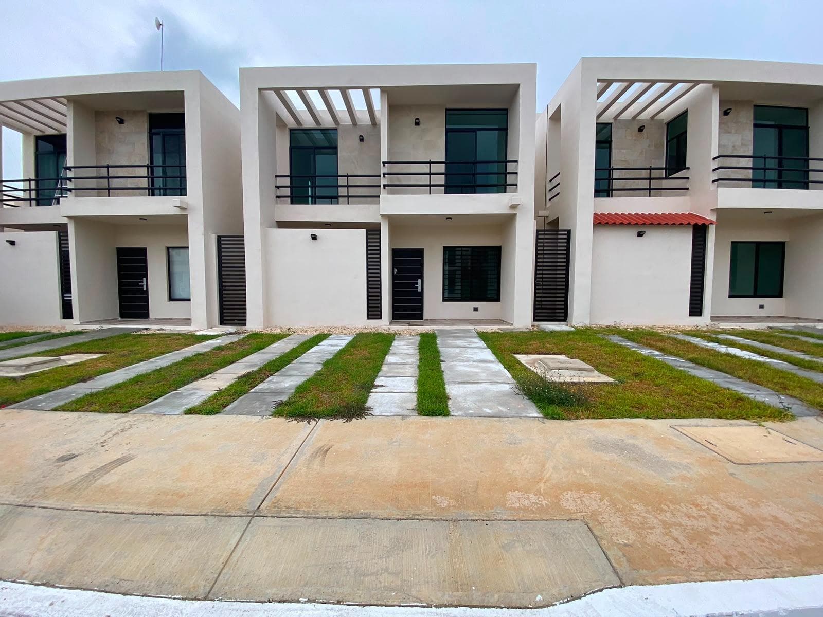 HOUSE FOR RENT IN CIUDADELA RESIDENCIAL, AV 135, CANCUN, SOUTH ZONE