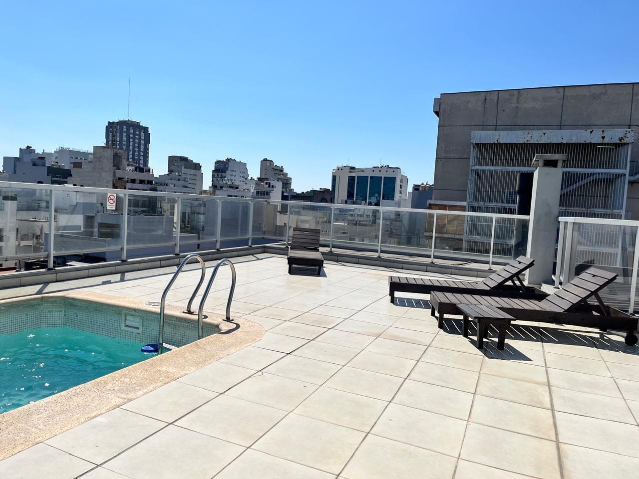 FOR SALE IN BELGRANO: STUDIO APARTMENT WITH SWIMMING POOL, GRILL, LAUNDRY, AND SAUNA—THIRD FLOOR, 35 m² WITH A 6 m² BALCONY