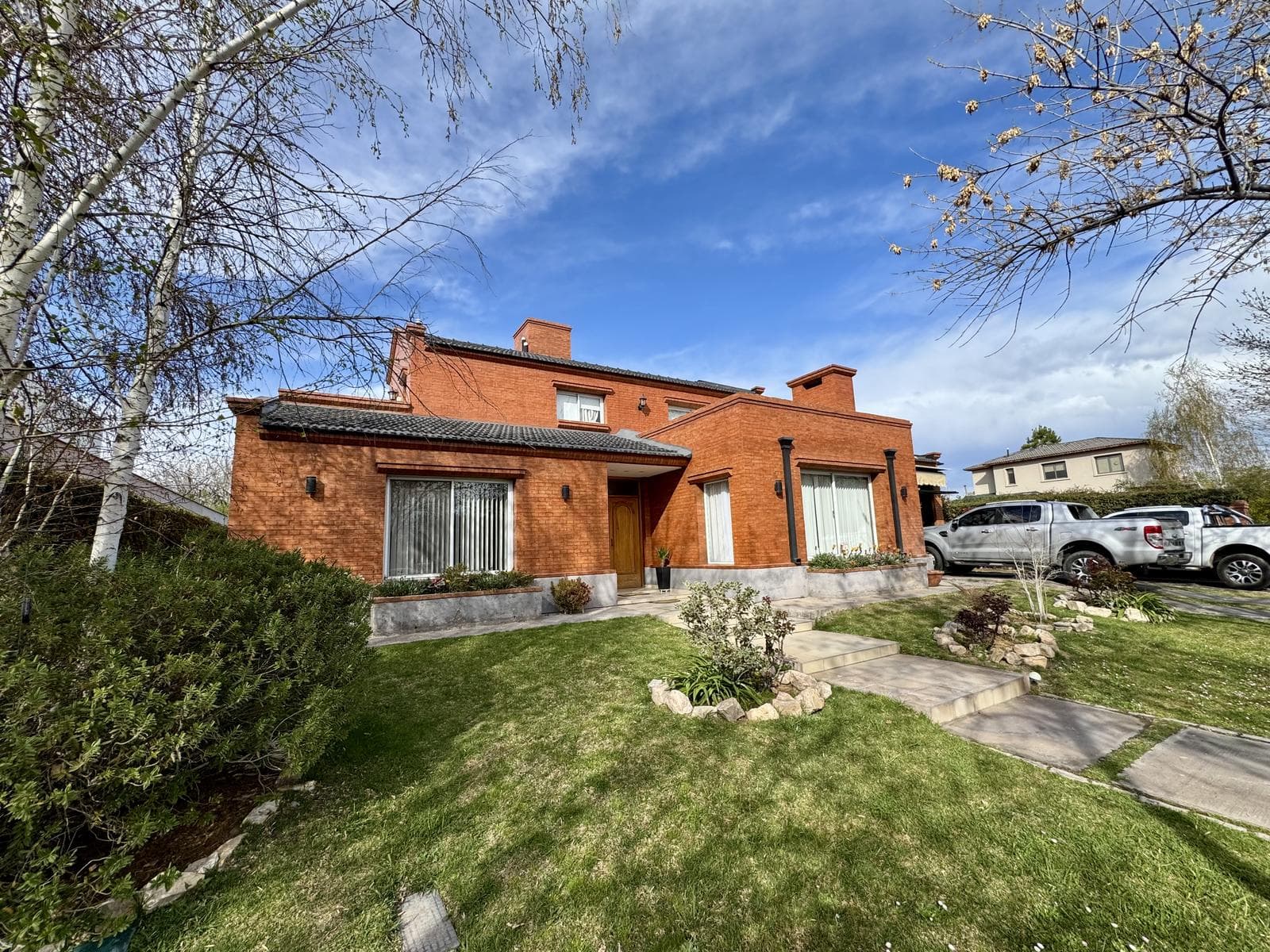 House for sale, 883 m², gated community in Pueyrredon, Chacras de Coria, Luján de Cuyo