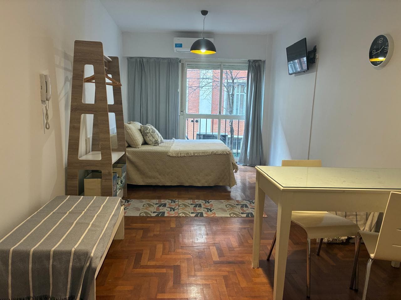 ALQUILER MONOAMBIENTE EN RECOLETA