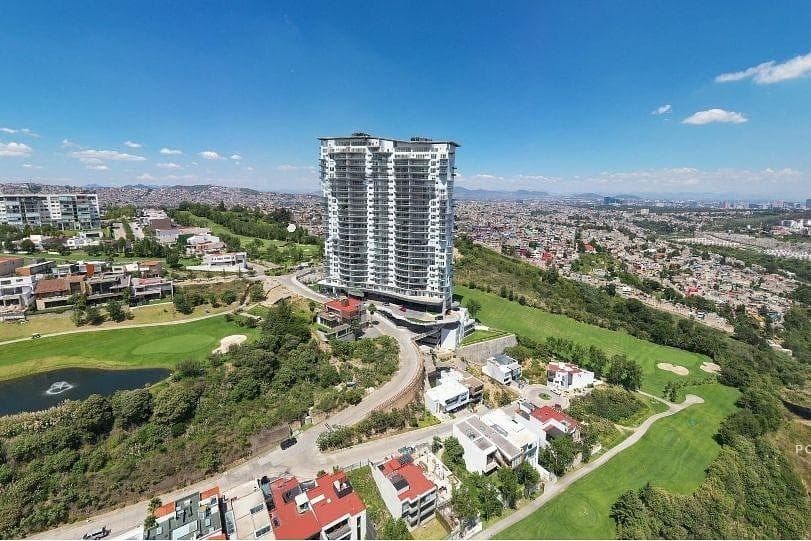 APARTMENT FOR SALE IN BOSQUE REAL