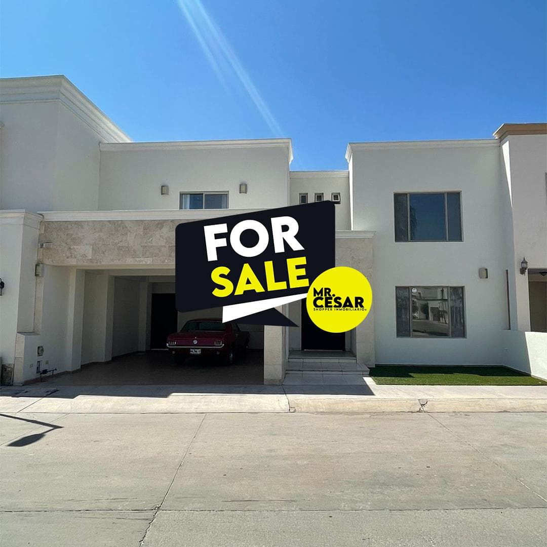 House for sale in Versailles, on the western side of the city