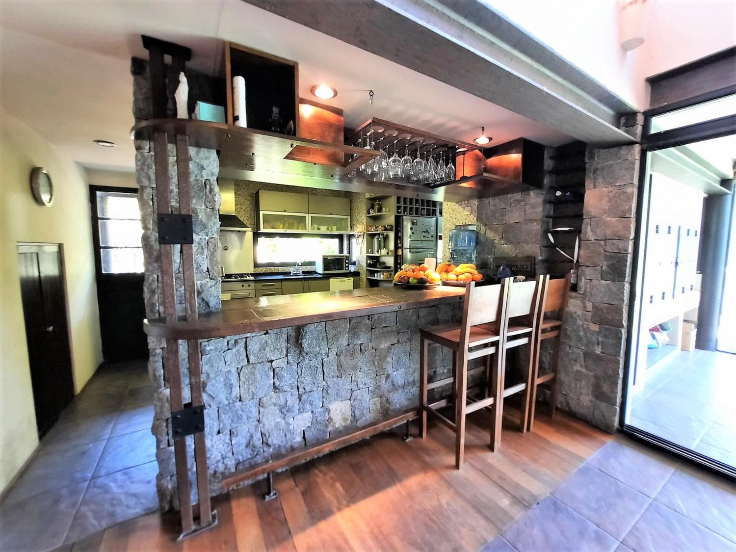 4-Bedroom House for Sale with a Pool in La Lomada