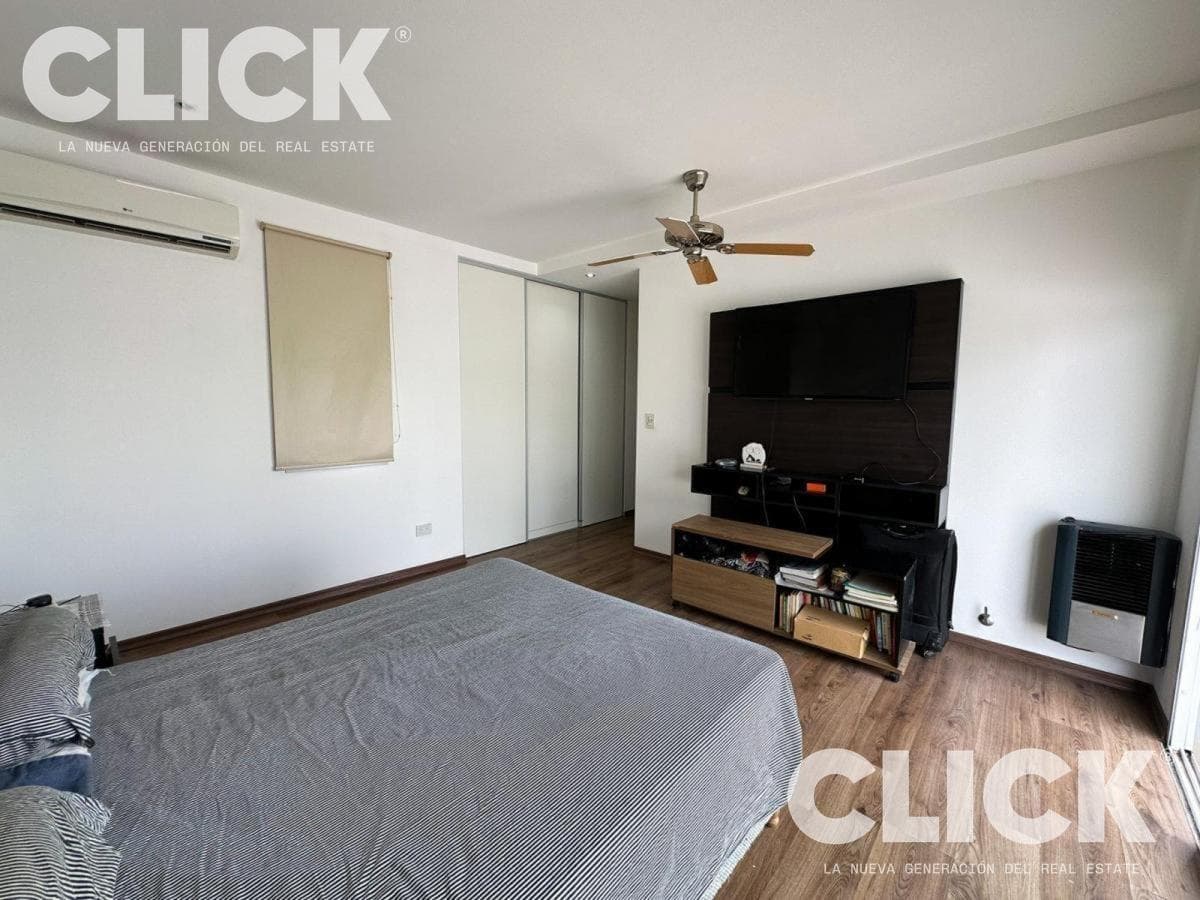 5-room house for sale in the Santa Juana gated community, Esteban Echeverría