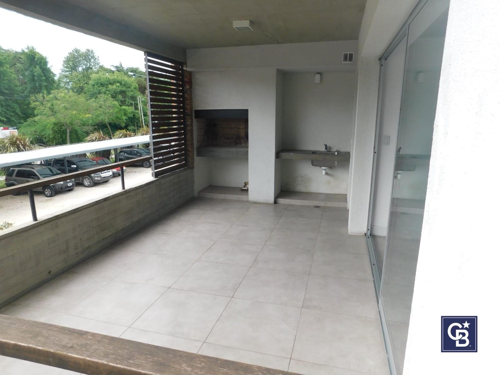 2-room apartment for rent with a balcony and amenities in Altos de Benavidez