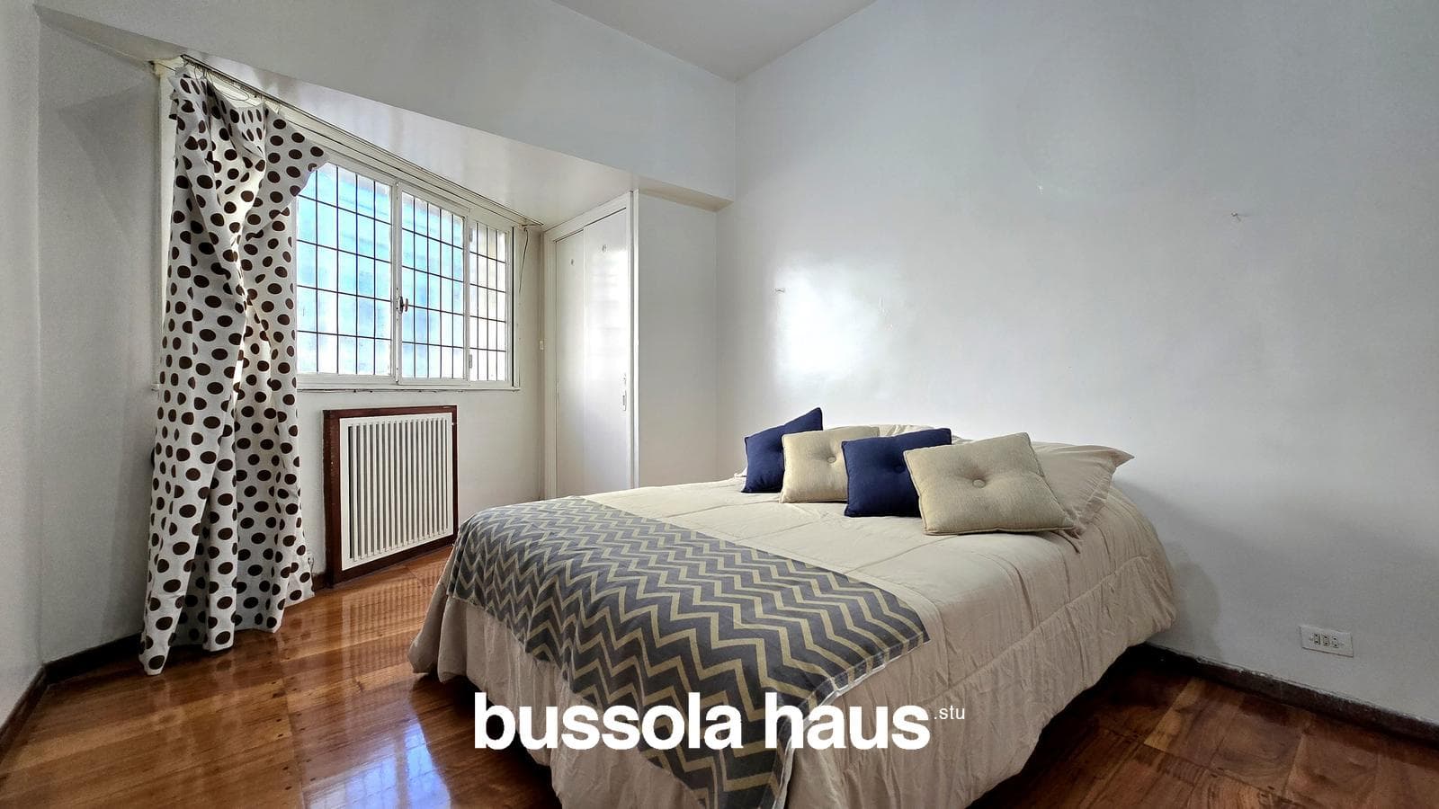 Departamento de tres ambientes en venta en Palermo con patio