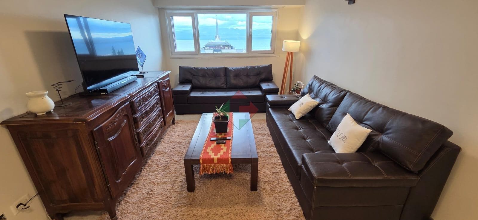Downtown Apartment for Rent with a Lake View in Bariloche