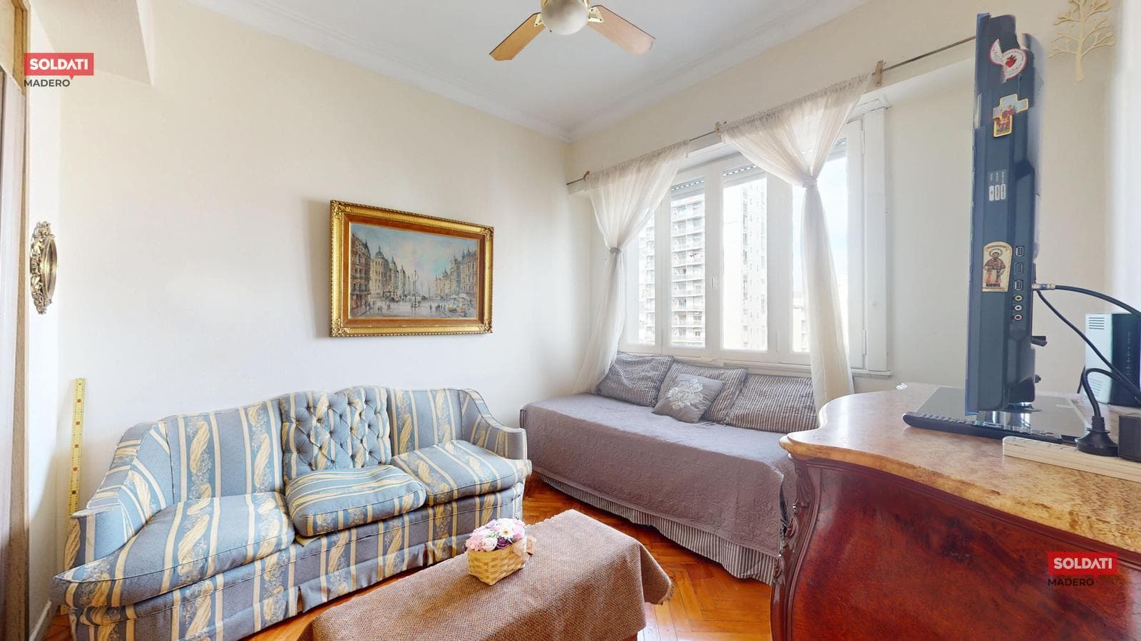 For Sale: Spacious 3-room apartment with separate unit / 108 m² / just a few meters from UADE