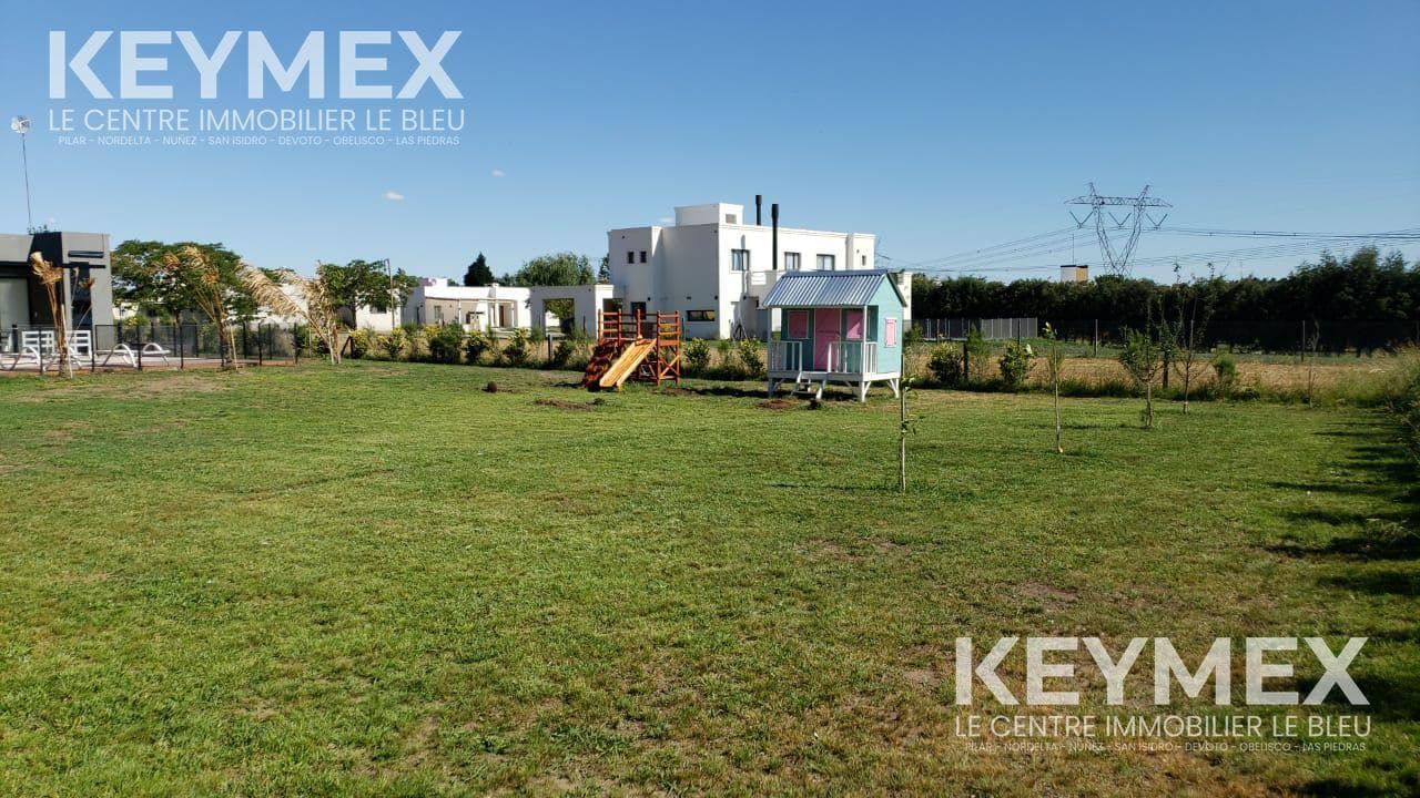 4-ROOM HOUSE FOR RENT IN ALTOS DE MANZANARES