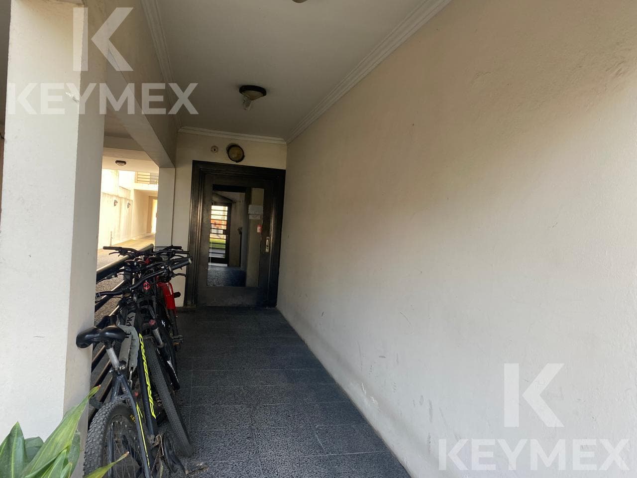 2-Bedroom Apartment for Rent with Garage, 76 m2—Suitable for Professionals