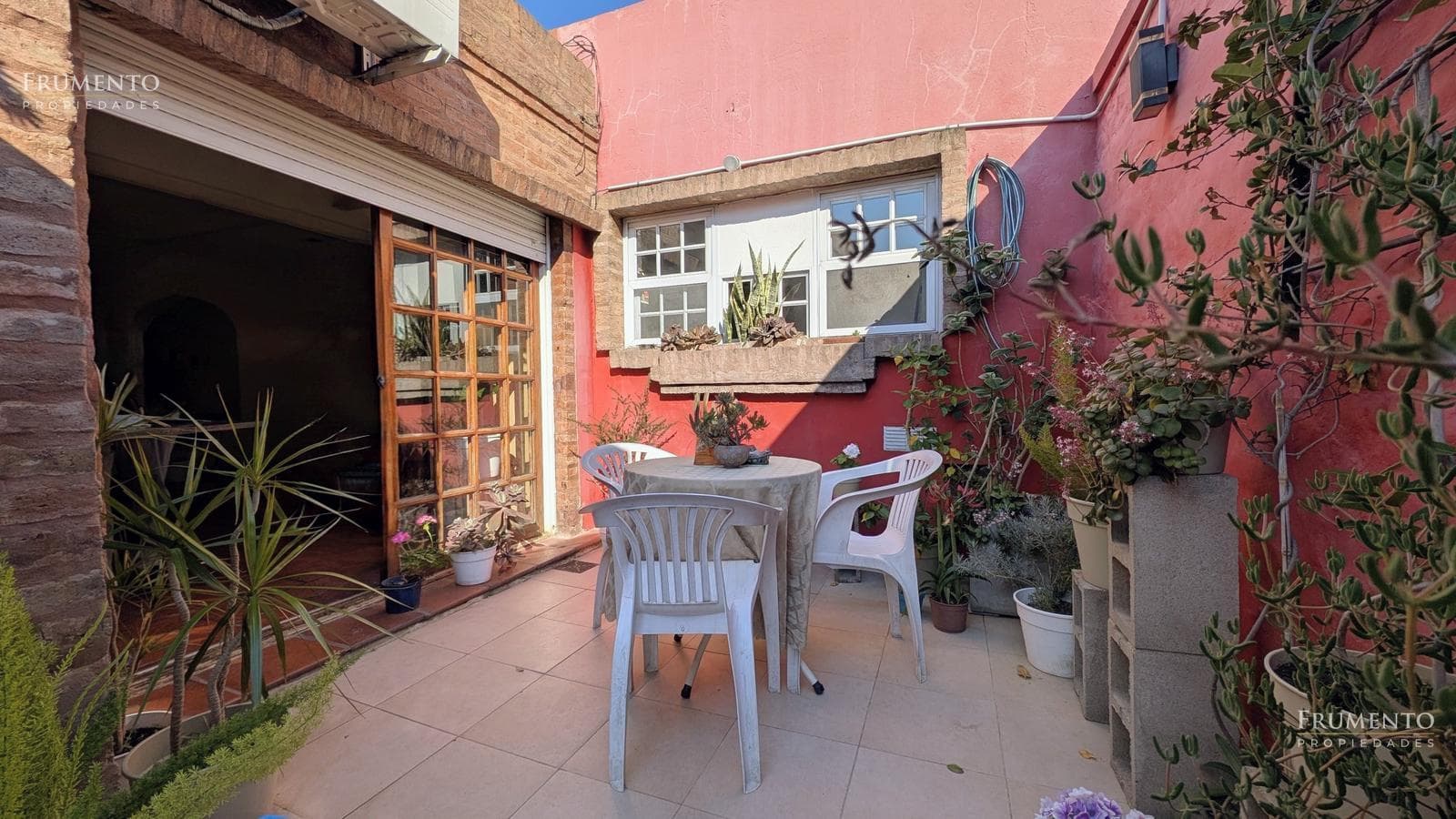 3-ROOM APARTMENT IN EXCELLENT CONDITION