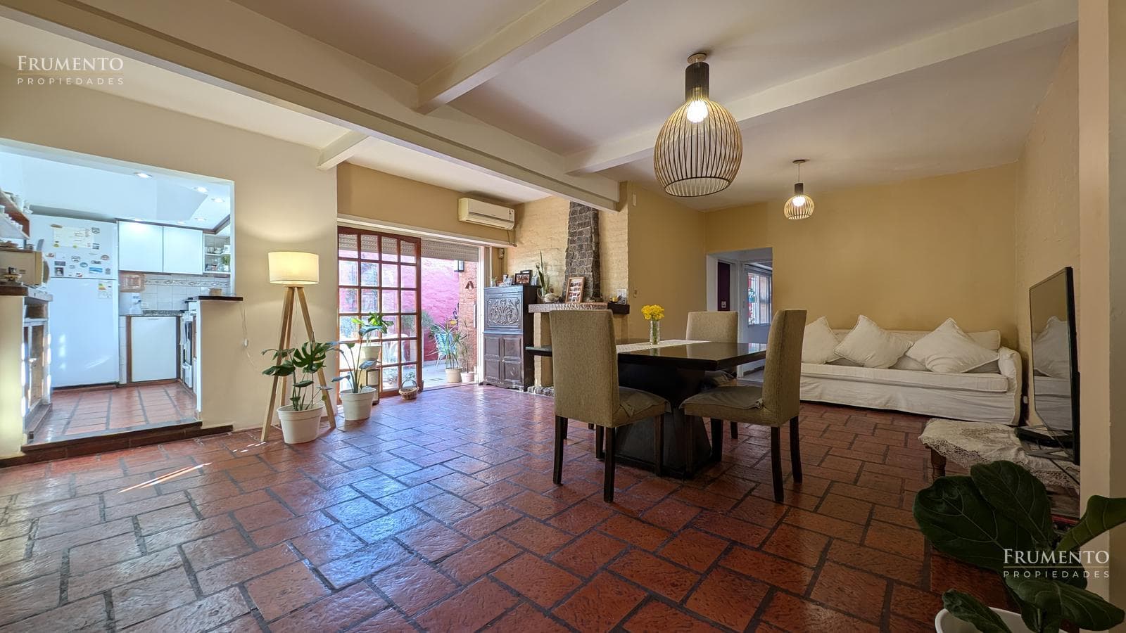 3-ROOM APARTMENT IN EXCELLENT CONDITION