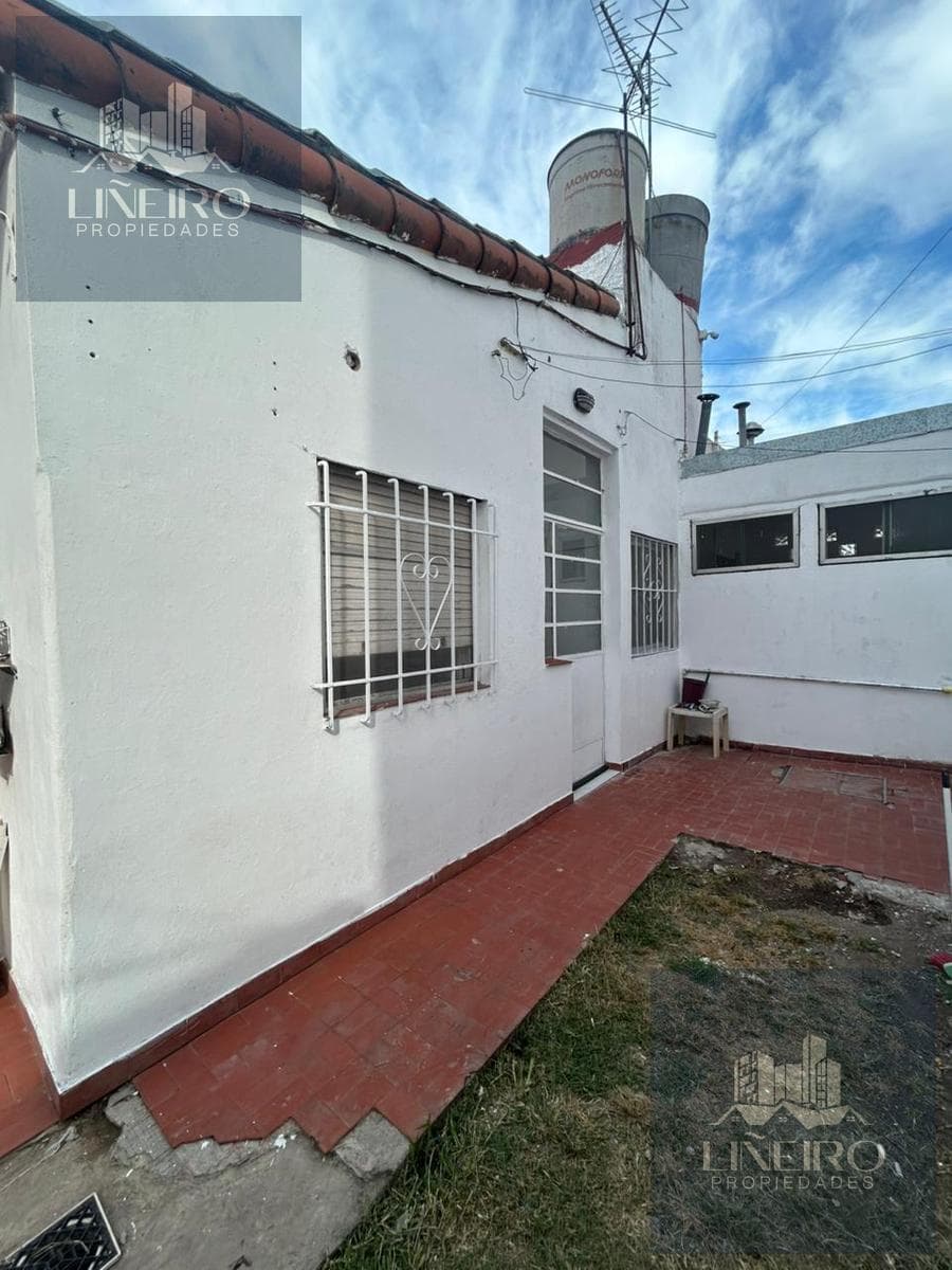 PH 2 ambientes con patio en ALQUILER - Wilde centro