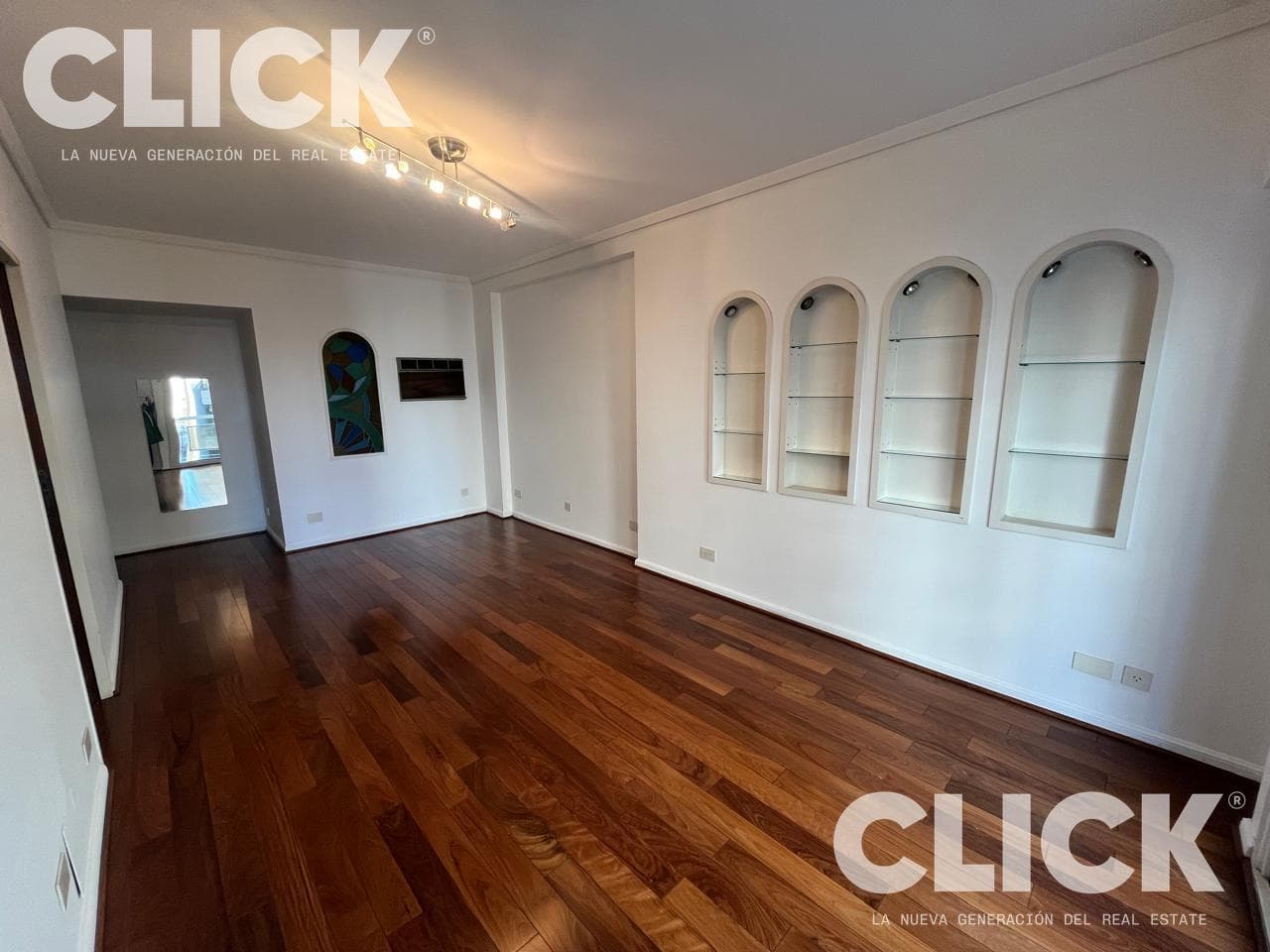 FOR SALE - 3-ROOM APARTMENT WITH BALCONY - PARKING SPACE - NEAR AV. CORRIENTES - ALMAGRO