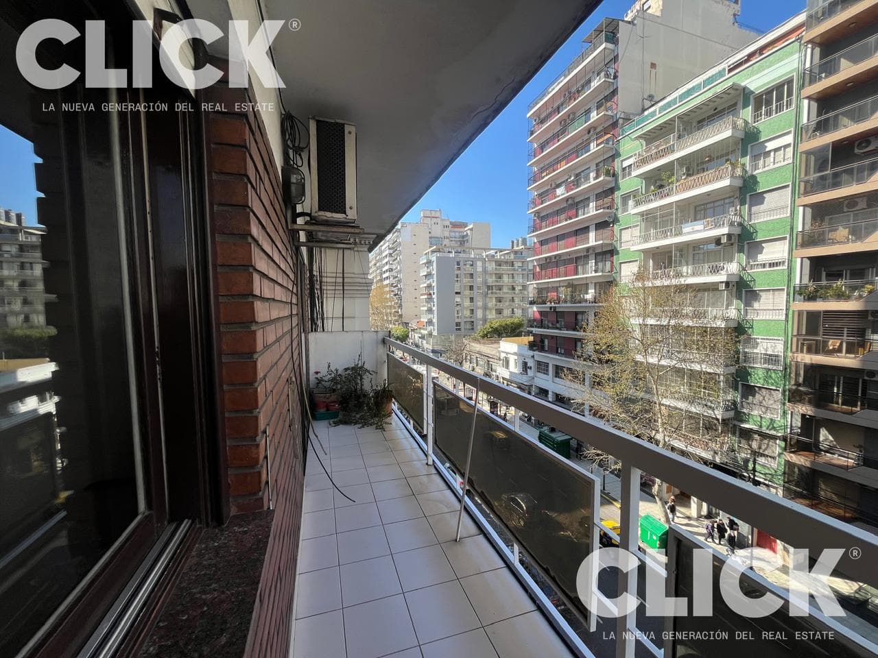 FOR SALE - 3-ROOM APARTMENT WITH BALCONY - PARKING SPACE - NEAR AV. CORRIENTES - ALMAGRO