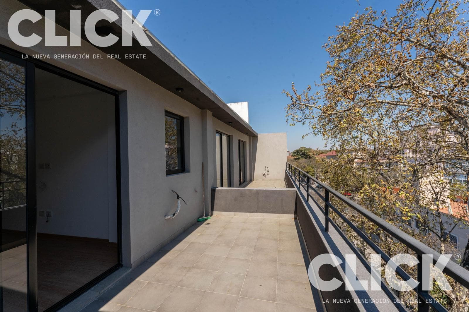 3 Rooms - 2 Parking Spaces - Balcony - Brand-New - Eligible for Mortgage - Suitable for Professional Use - Multi-Purpose Room - Ortuzar St.