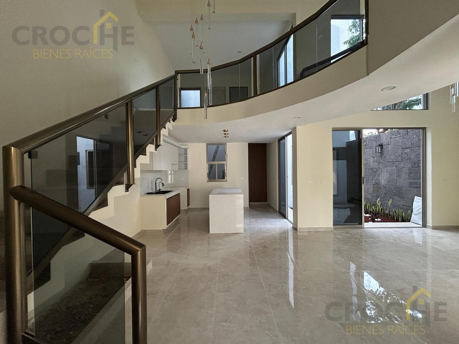 HOUSE FOR SALE IN A PRIVATE SUBDIVISION IN COATEPEC, VERACRUZ