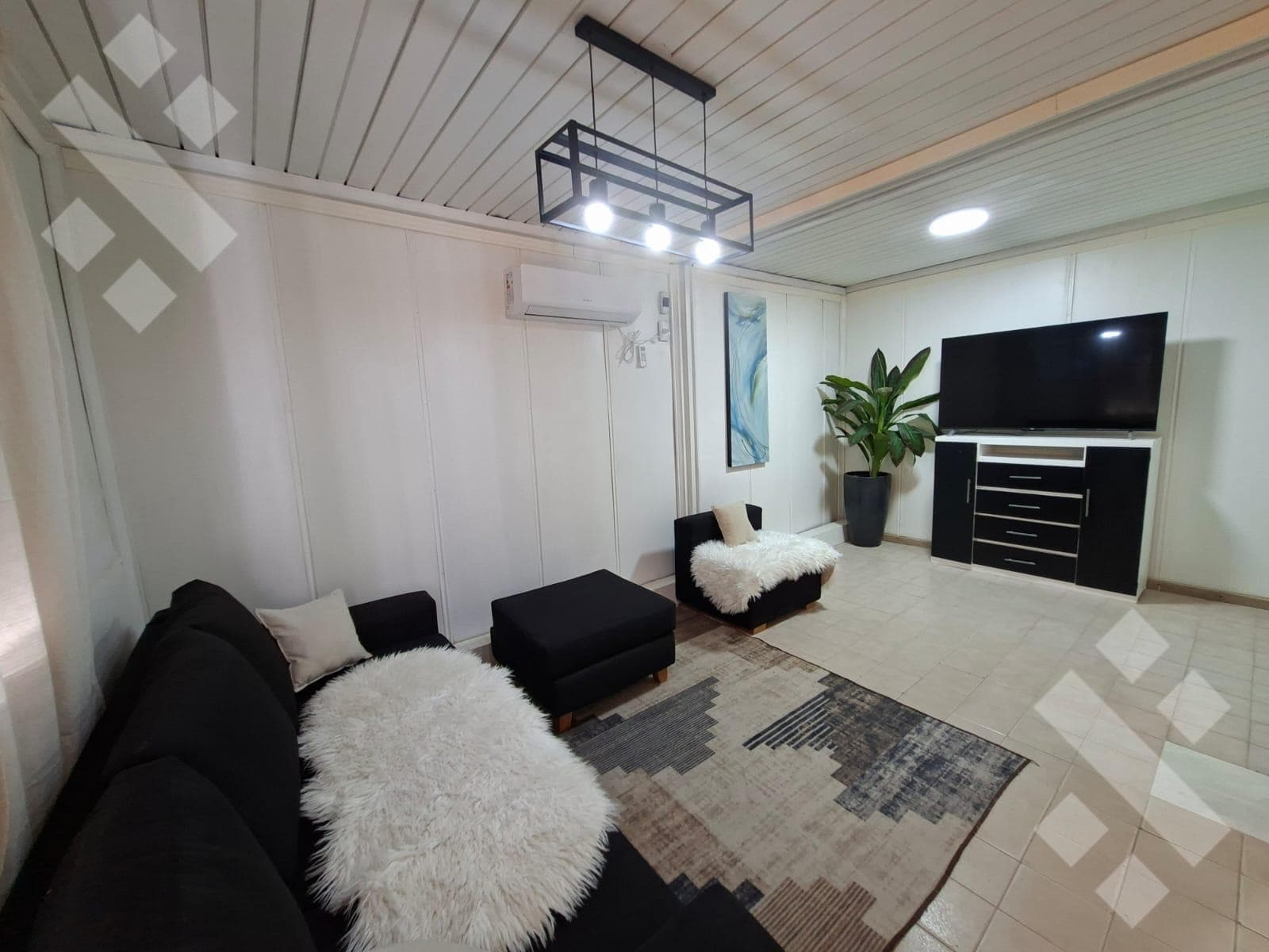 3-House Complex for RENT - Irigoyen 586 - Rincon de los Sauces