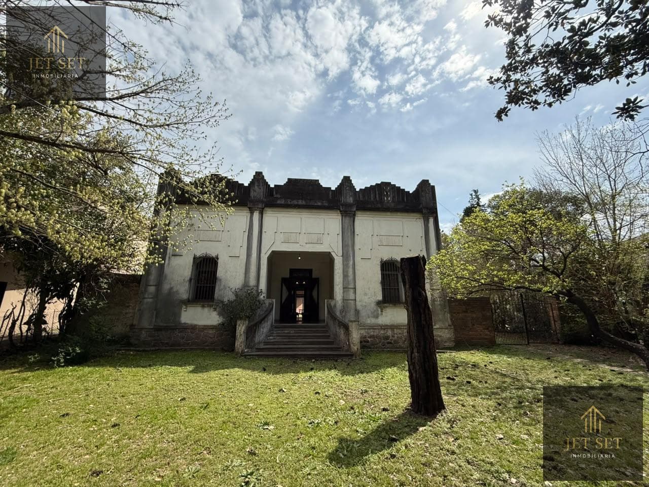 VENTA Casa en Rio Ceballos 4 DORMITORIOS 2 BAÑOS ESCRITURA- GRAN PARQUE