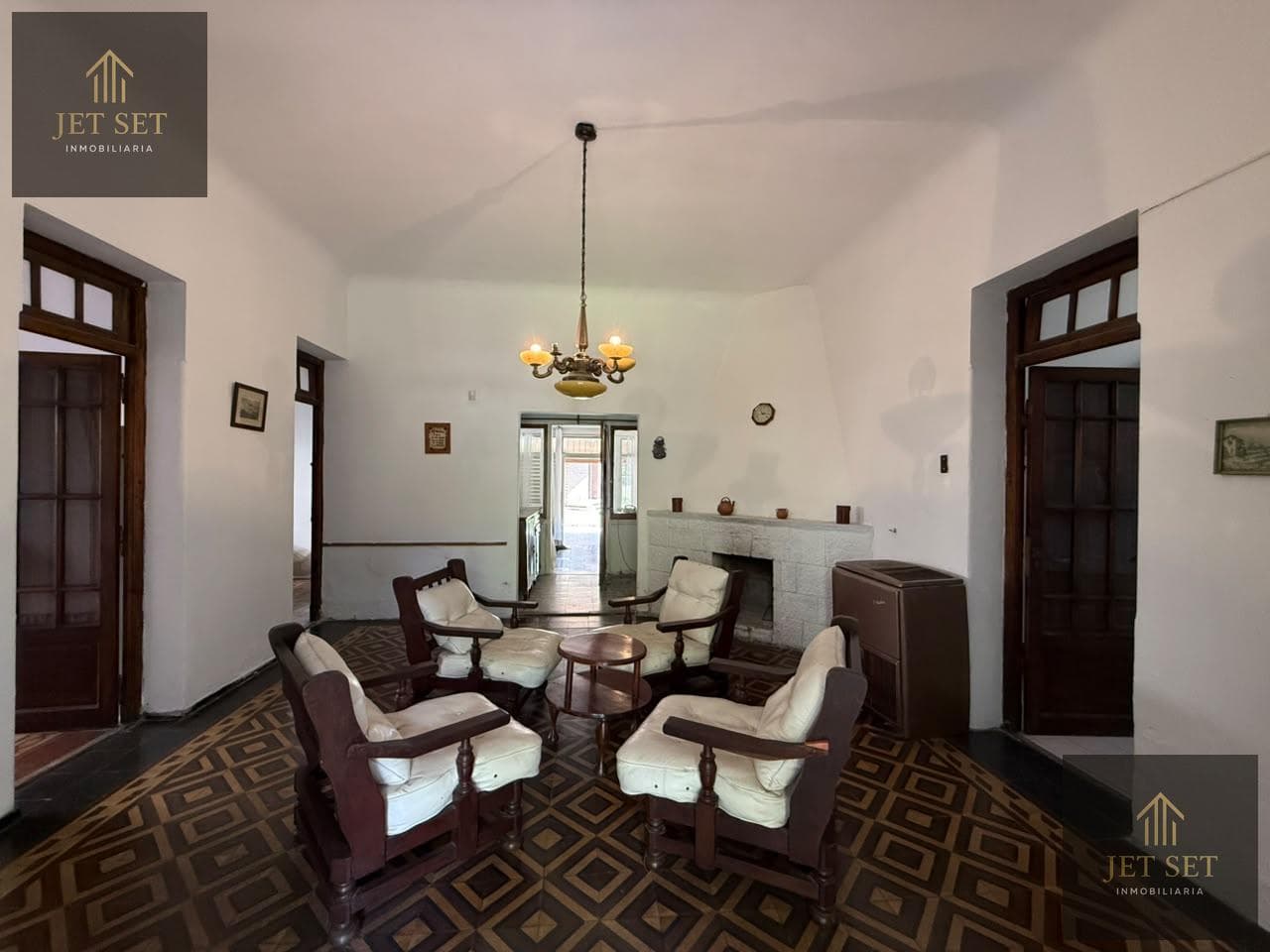 VENTA Casa en Rio Ceballos 4 DORMITORIOS 2 BAÑOS ESCRITURA- GRAN PARQUE