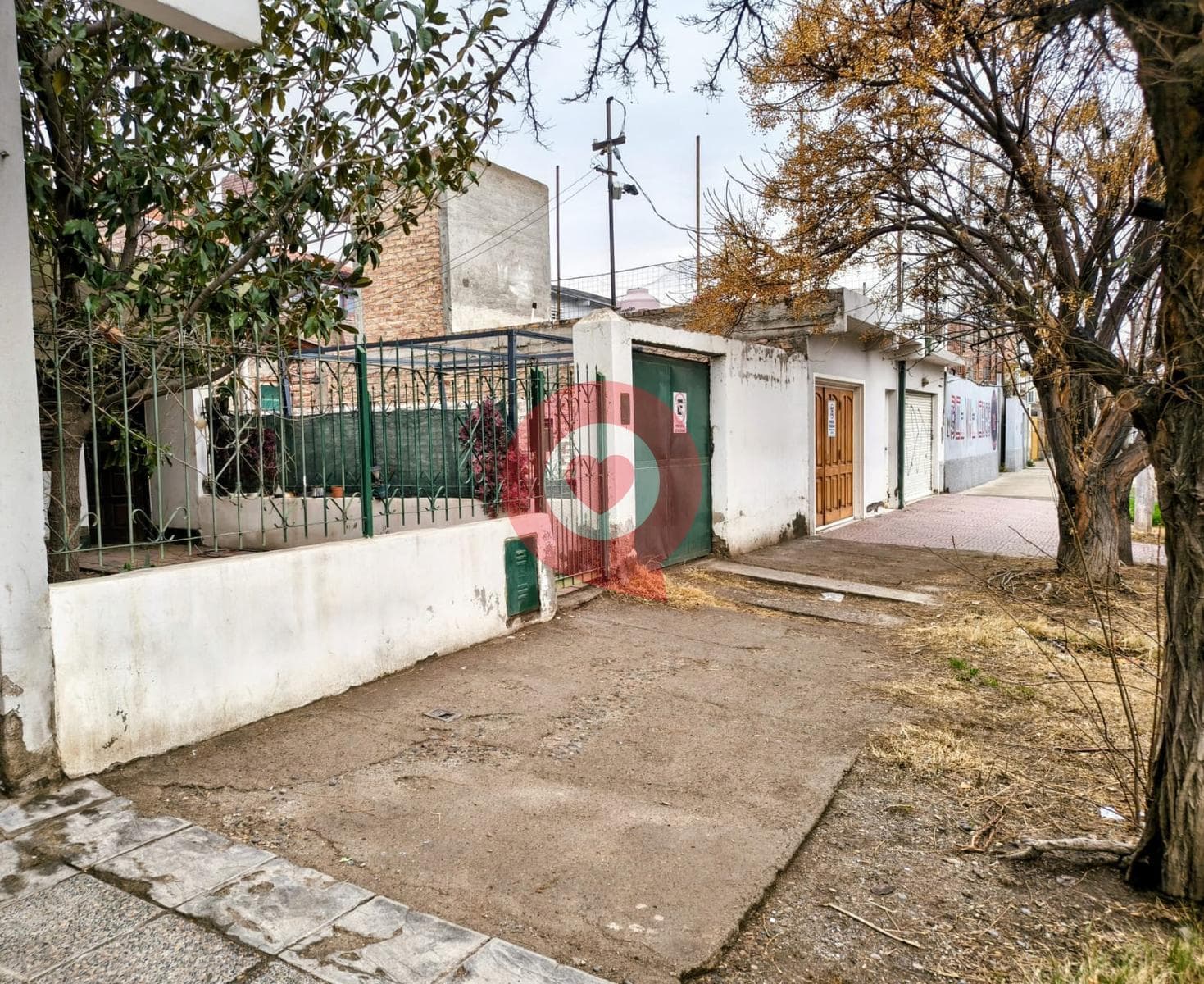 HOUSE on SAN LUIS Street, around number 500, in the NUEVO neighborhood of Neuquén Capital