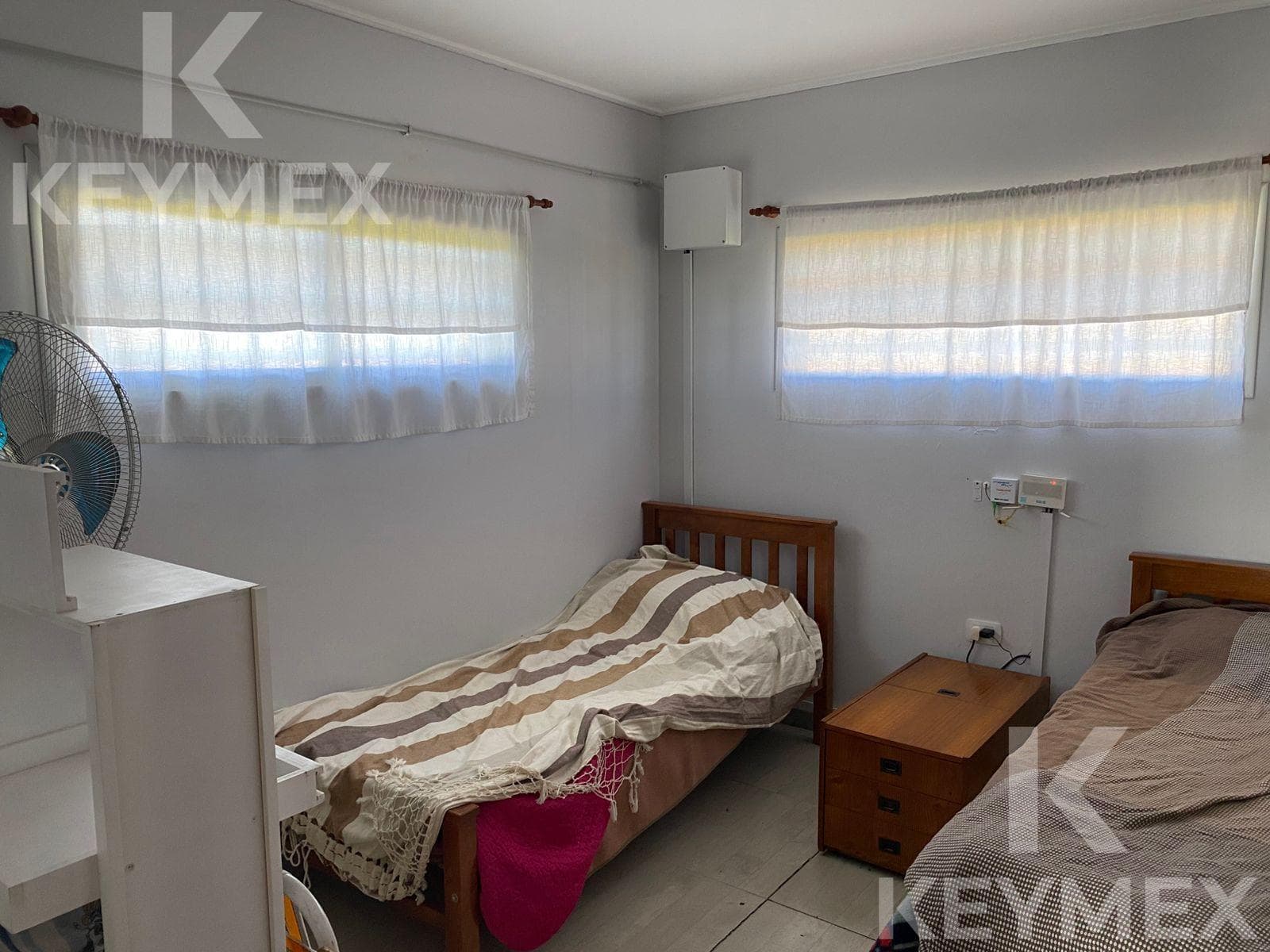 Casa con pileta en Sicardi