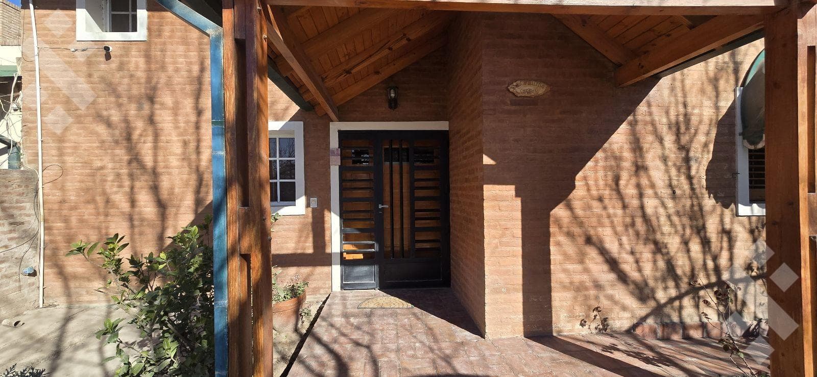 House for Sale at Saavedra 900—Cinco Saltos