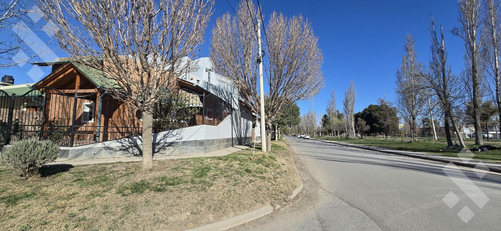 House for Sale at Saavedra 900—Cinco Saltos