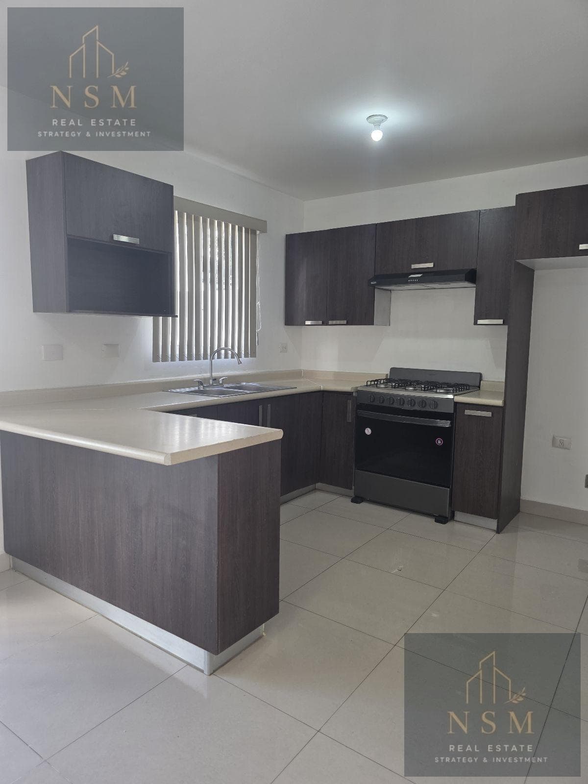 House for Rent in Espacio Cumbres in Monterrey, Nuevo León