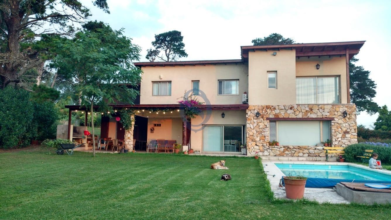 House in Sierra de los Padres