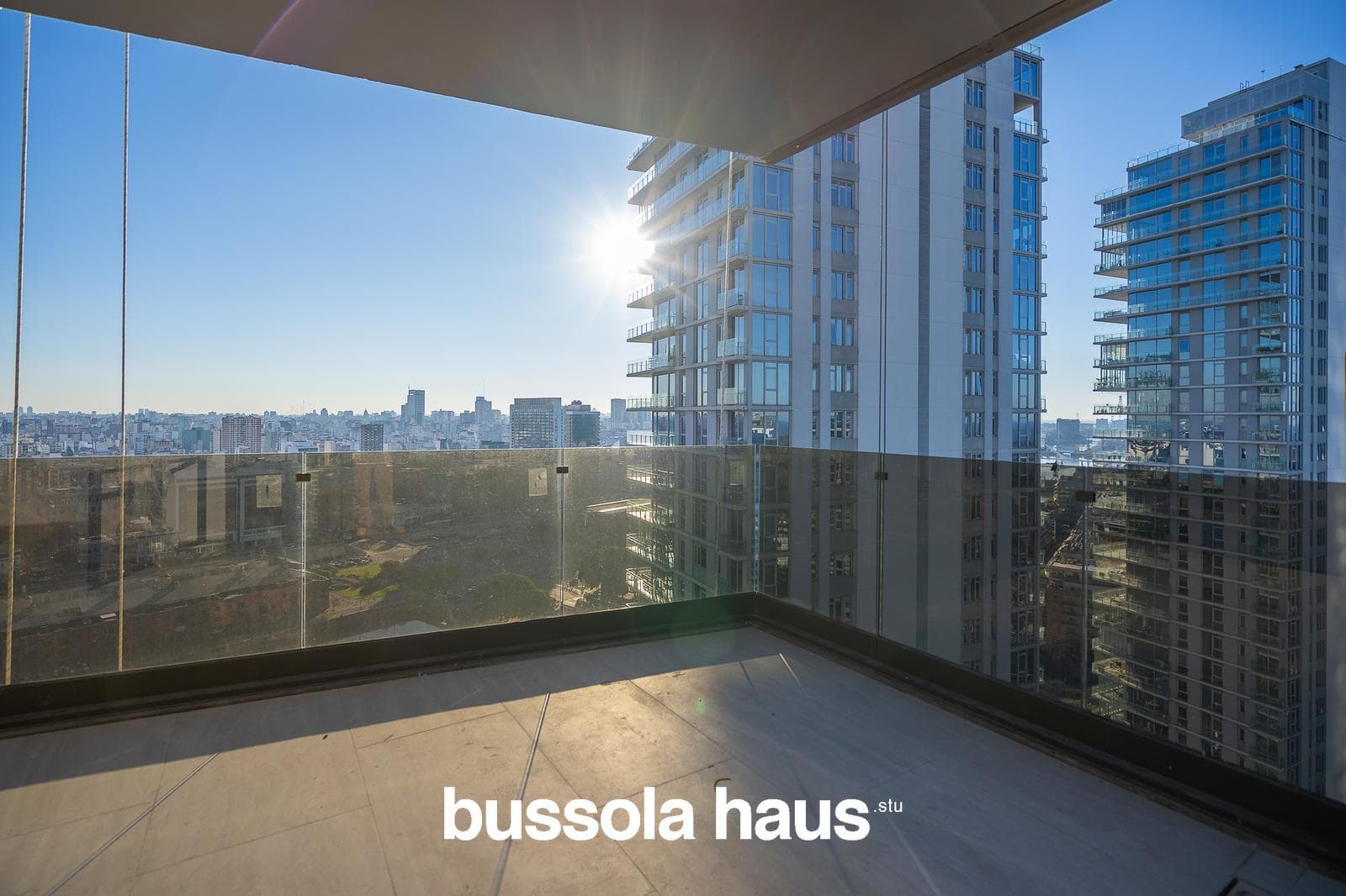 Departamento en Venta Única Pininfarina 3 Ambientes Piso Alto con Cochera