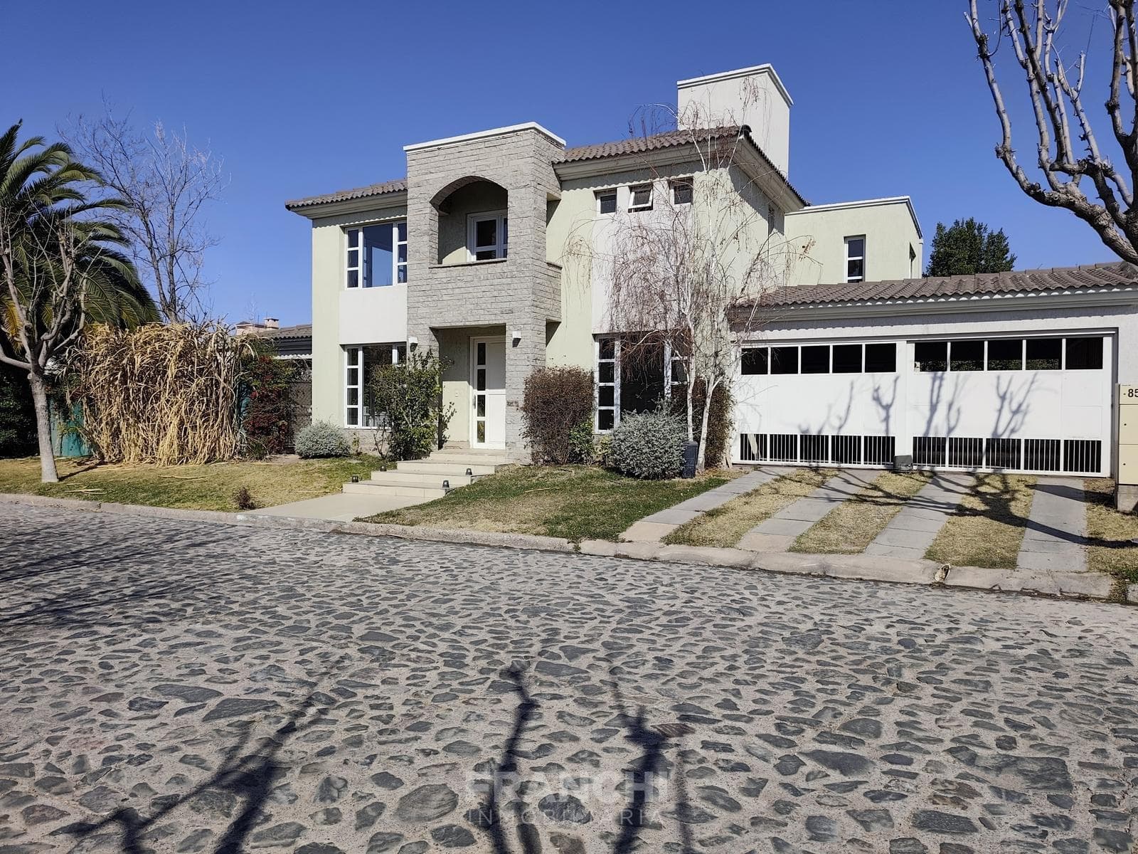 House - Villa Nueva de Guaymallen