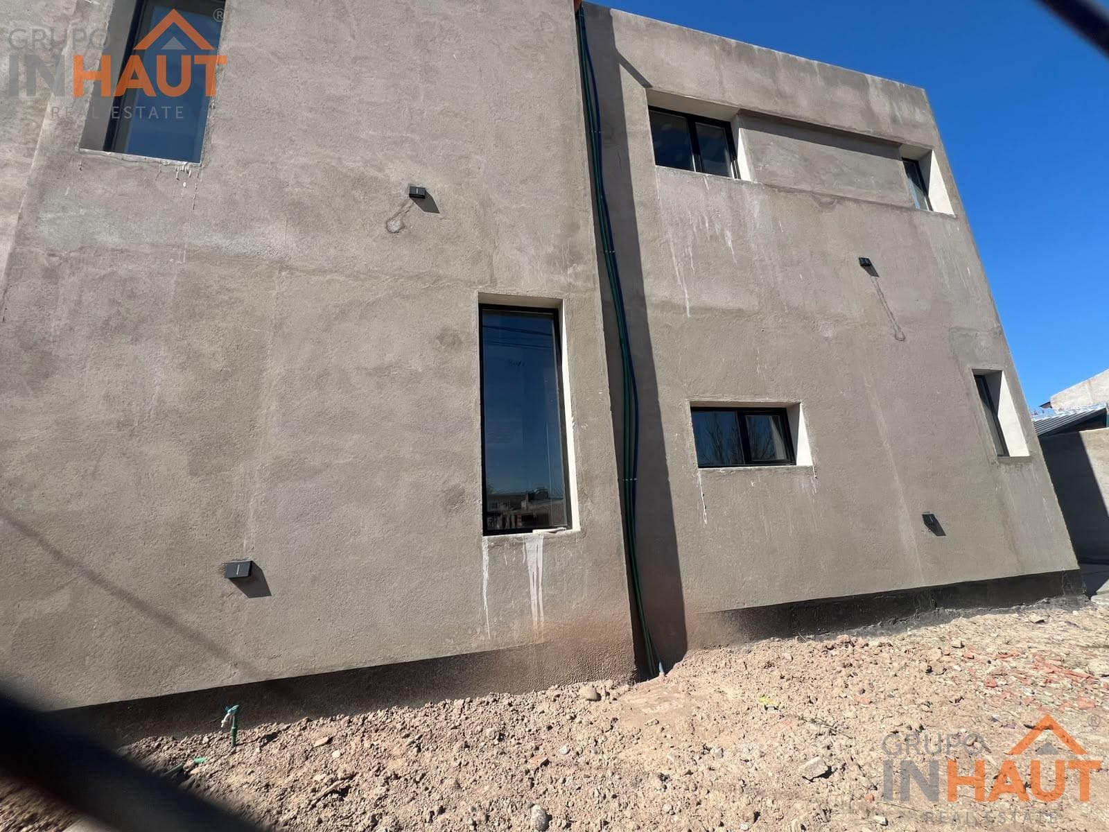 2-Bedroom Condo for Sale in Fernández Oro