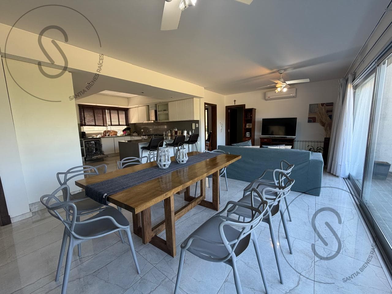 3-BEDROOM HOUSE FOR SALE, PLUS GUEST HOUSE, ALTOS DEL CHATEAU